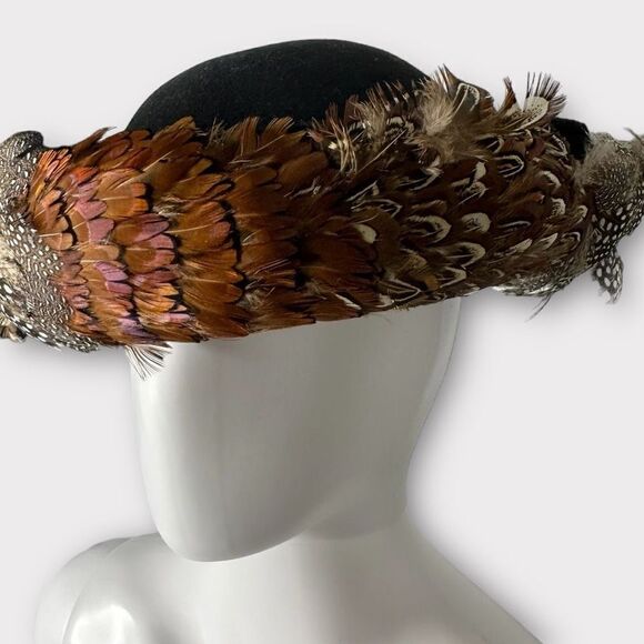 Vintage Bowler Hat Feathered Wool Felt Avant Garde Regencycore Made in the USA - Picture 3 of 9